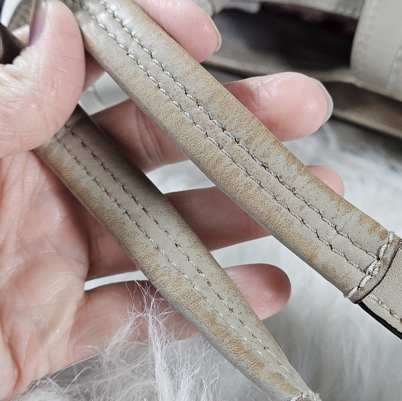 Coach Soho Optic Lynn Light Pastel Signature Canvas Gray Leather Trim Hobo Bag - Picture 10 of 16